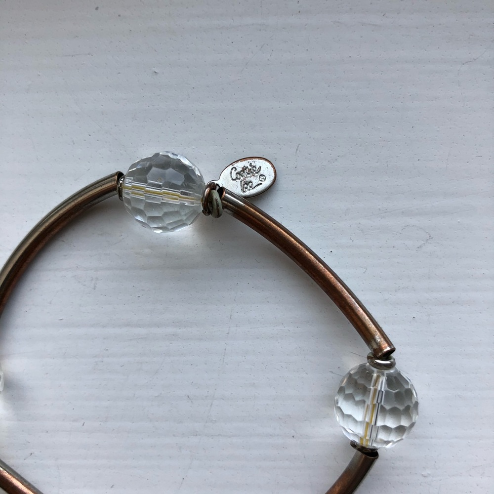 Vintage clear bead & metal bar stacking bracelet - Picture 4 of 7